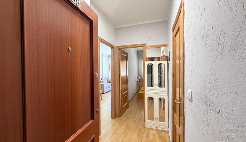 Brukt - Apartment -
Torrevieja - Playa de los Locos