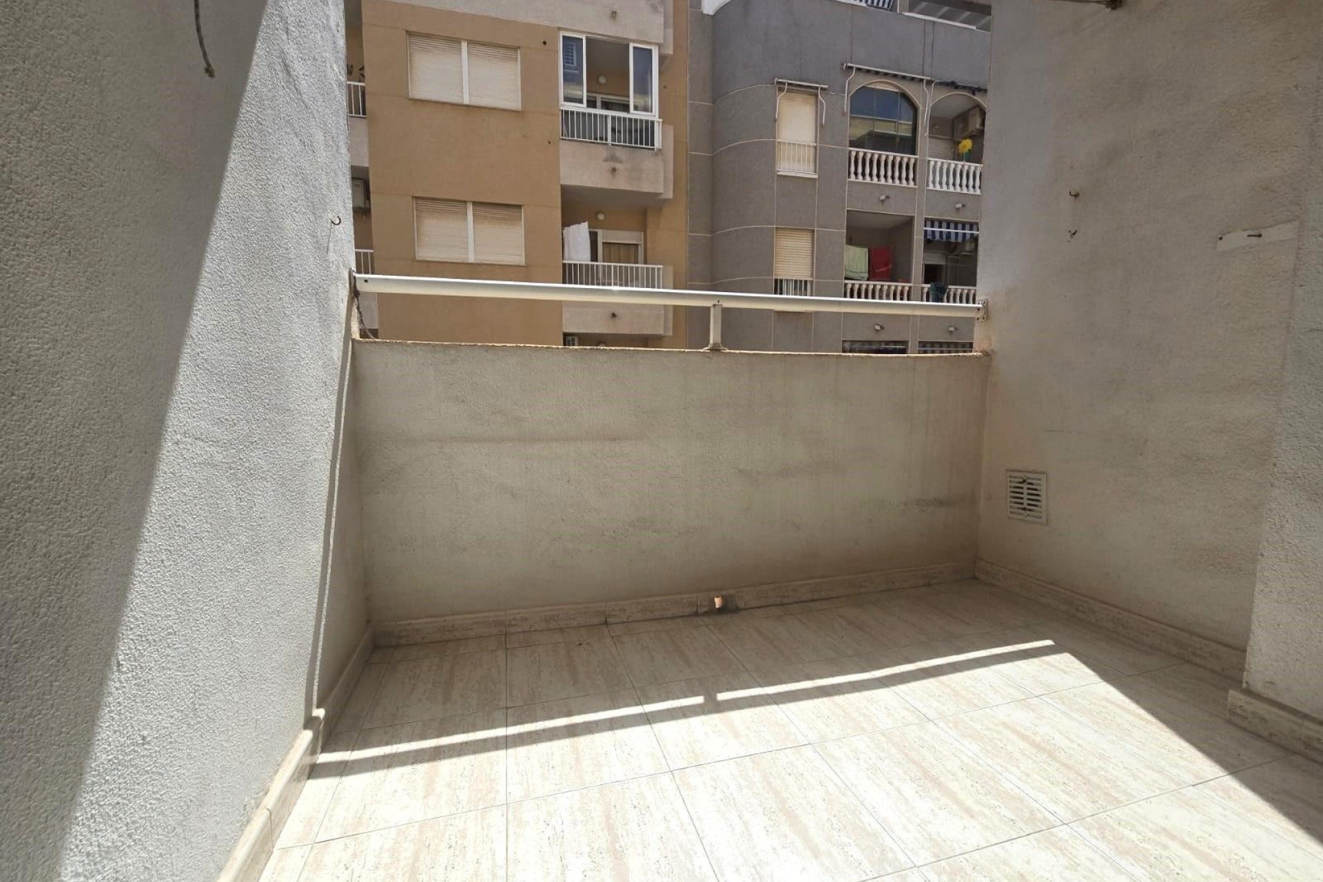 Brukt - Apartment -
Torrevieja - Playa de los Locos