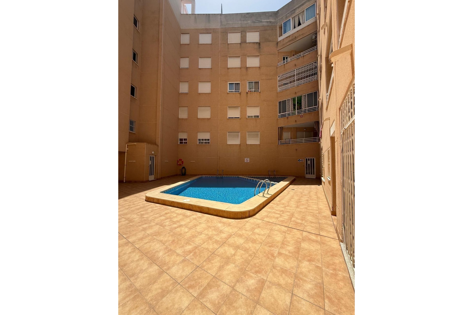 Brukt - Apartment -
Torrevieja - Playa de los Locos