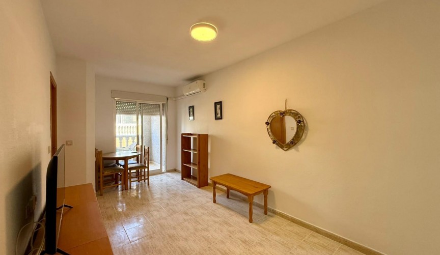 Brukt - Apartment -
Torrevieja - Playa de los Locos
