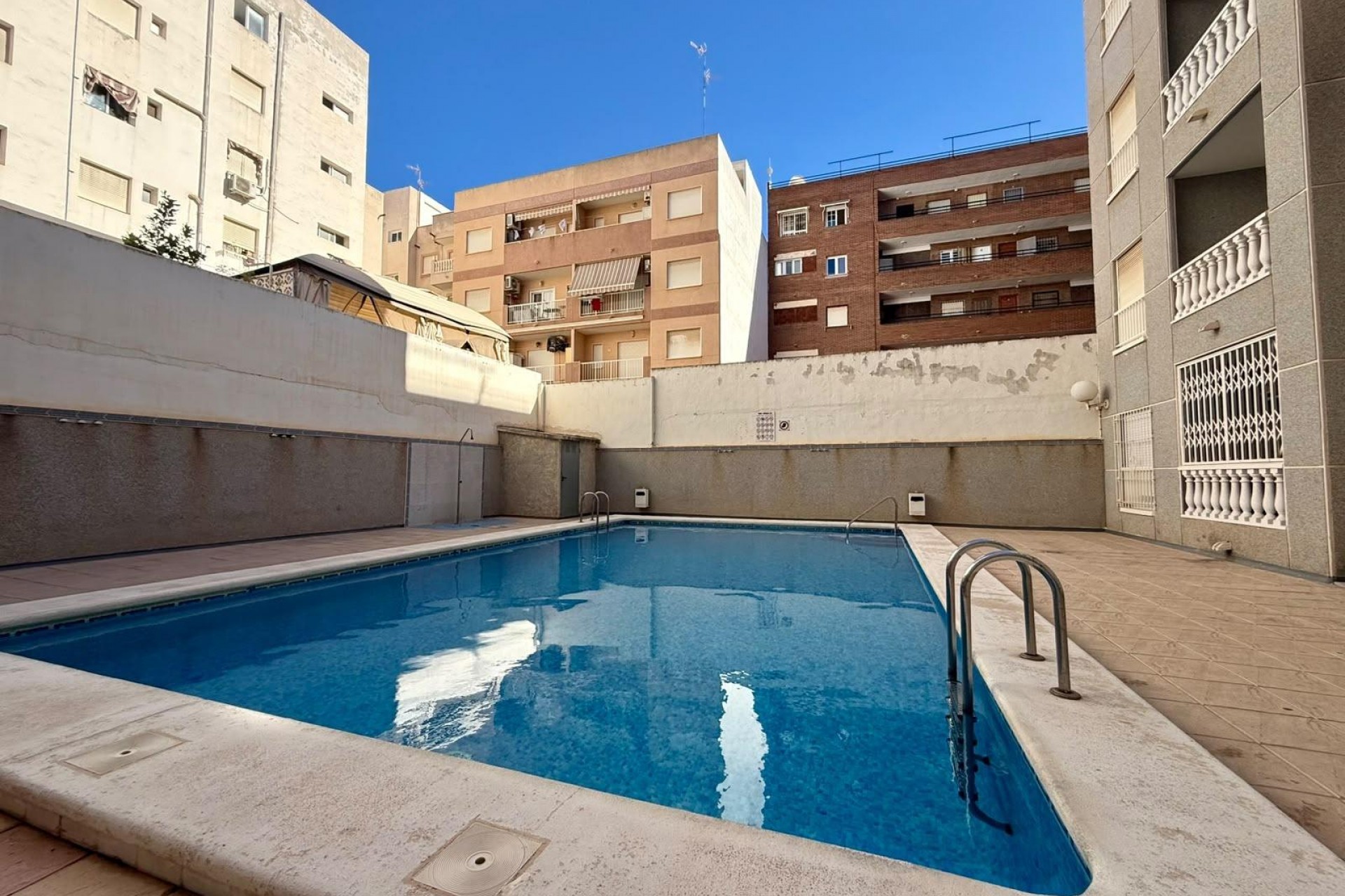 Brukt - Apartment -
Torrevieja - Playa de los Locos