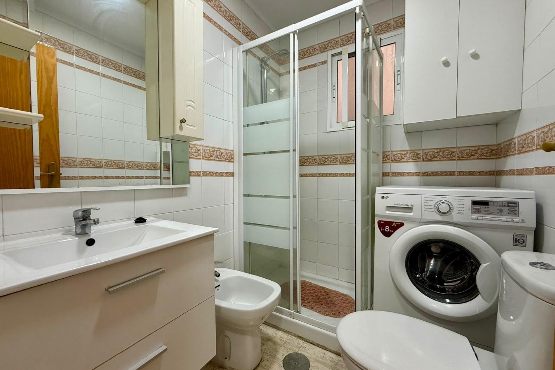 Brukt - Apartment -
Torrevieja - Playa de los Locos