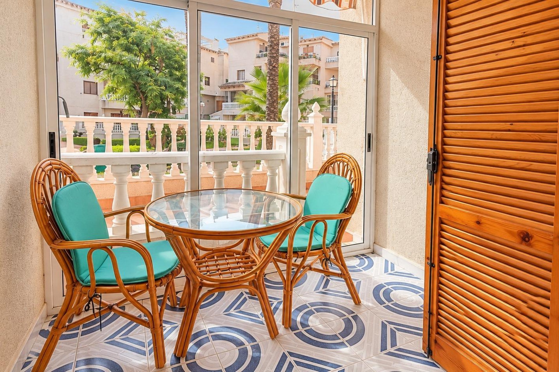 Brukt - Apartment -
Torrevieja - Playa de los Locos