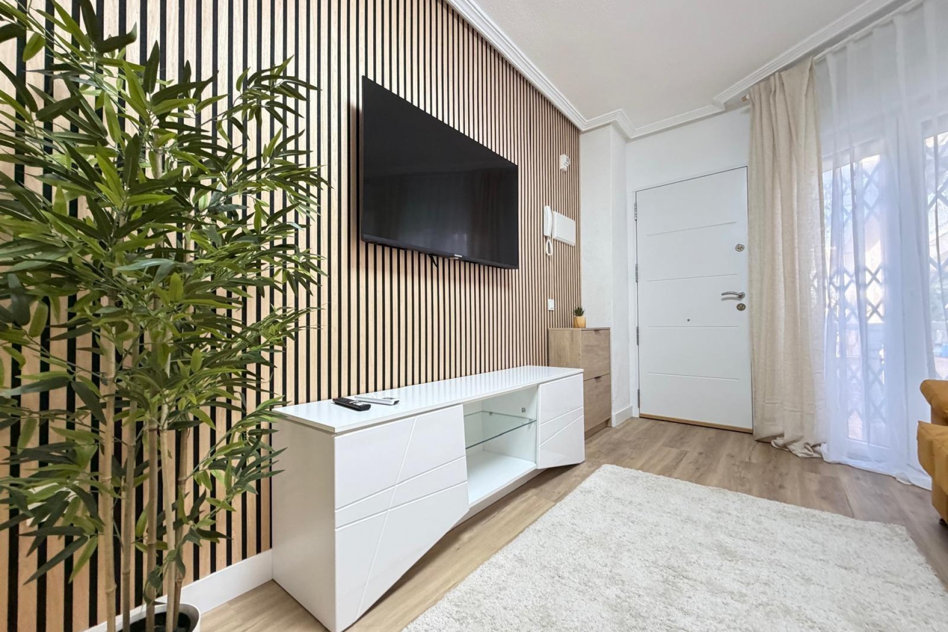 Brukt - Apartment -
Torrevieja - Playa de los Locos
