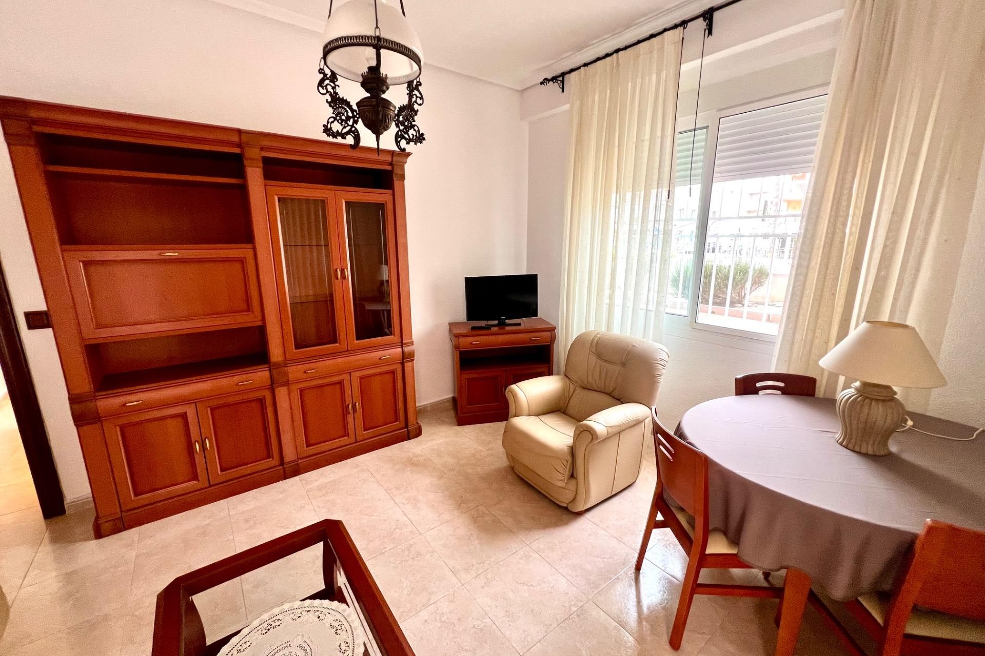 Brukt - Apartment -
Torrevieja - Playa De Los Naufragos