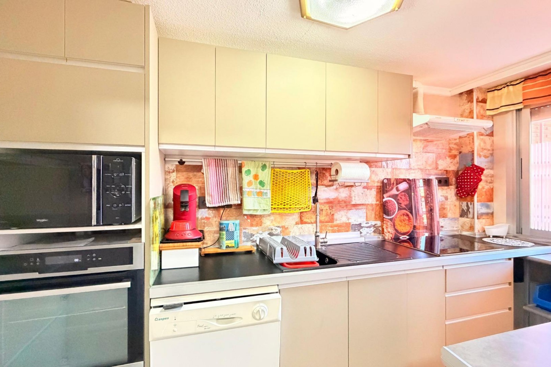 Brukt - Apartment -
Torrevieja - Playa De Los Naufragos