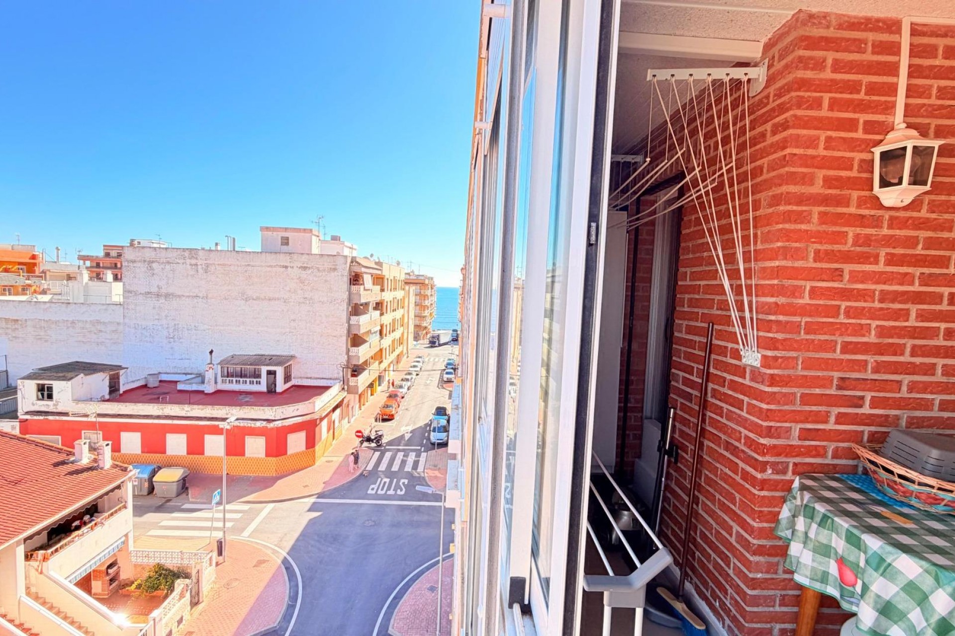 Brukt - Apartment -
Torrevieja - Playa De Los Naufragos