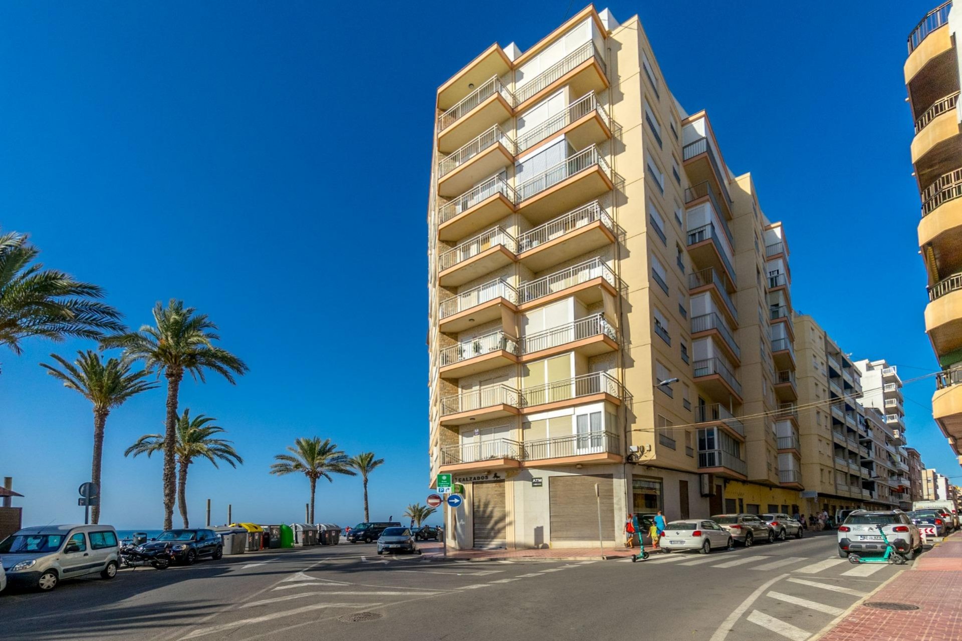 Brukt - Apartment -
Torrevieja - Playa del Cura