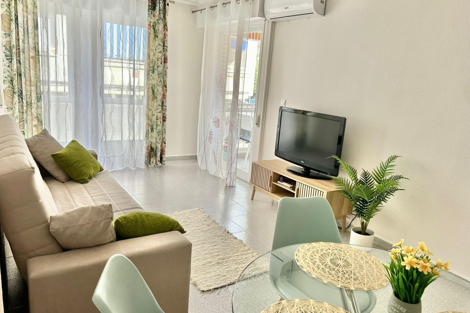 Brukt - Apartment -
Torrevieja - Playa del Cura