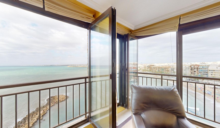 Brukt - Apartment -
Torrevieja - Playa del Cura