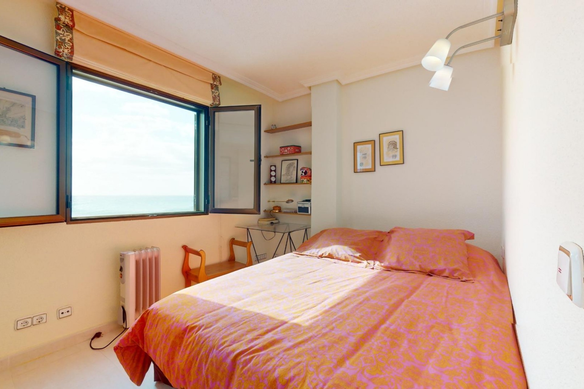 Brukt - Apartment -
Torrevieja - Playa del Cura