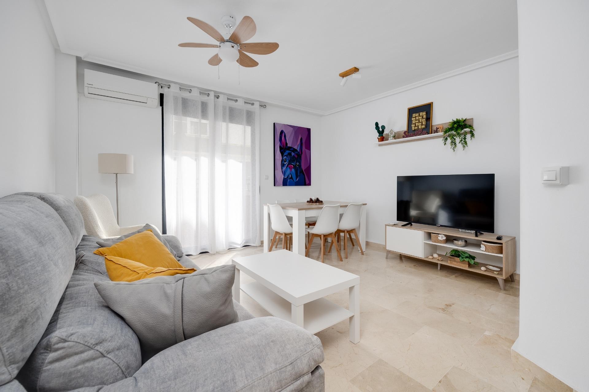 Brukt - Apartment -
Torrevieja - Playa del Cura