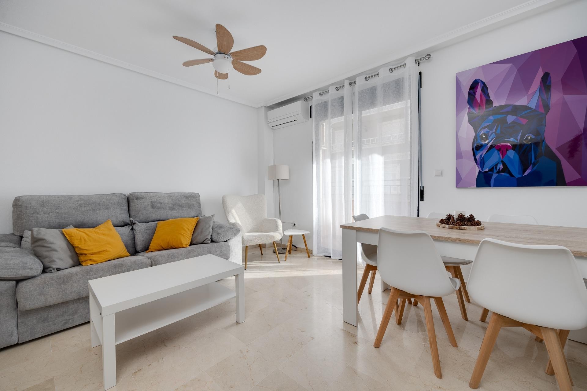 Brukt - Apartment -
Torrevieja - Playa del Cura