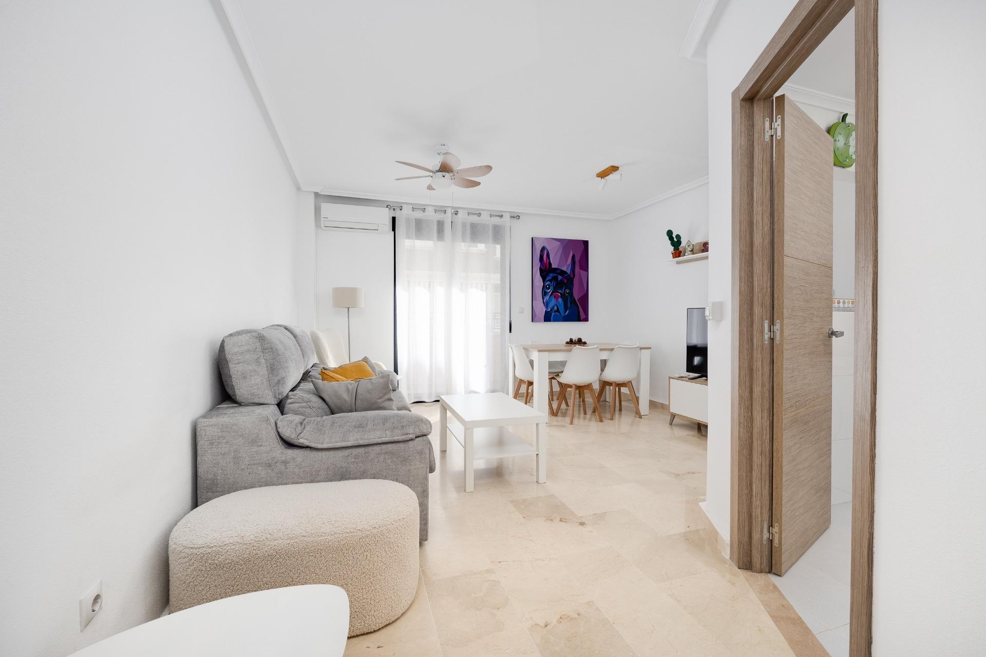 Brukt - Apartment -
Torrevieja - Playa del Cura