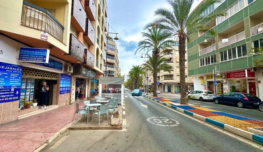 Brukt - Apartment -
Torrevieja - Playa del Cura