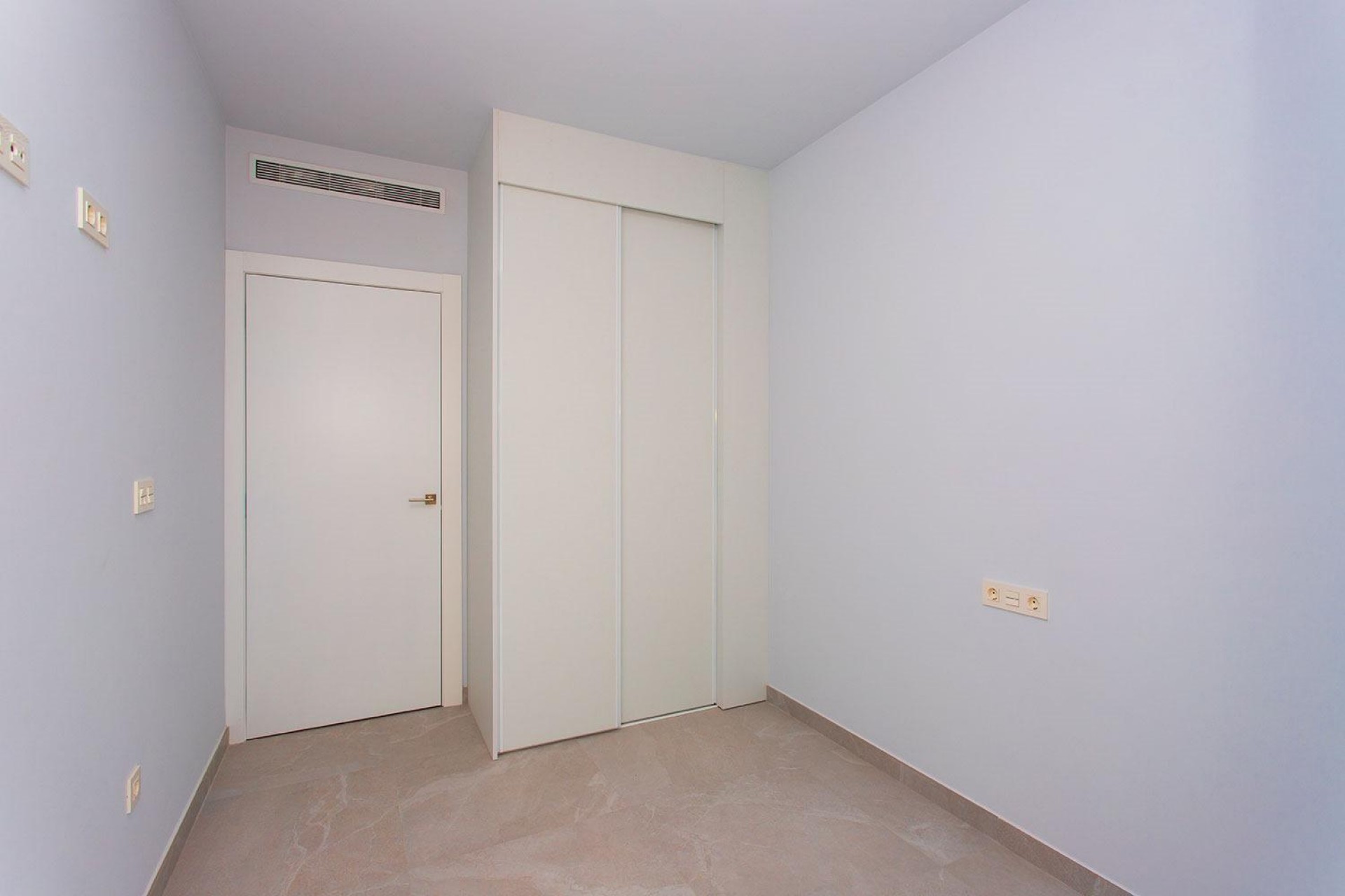 Brukt - Apartment -
Torrevieja - Playa del Cura