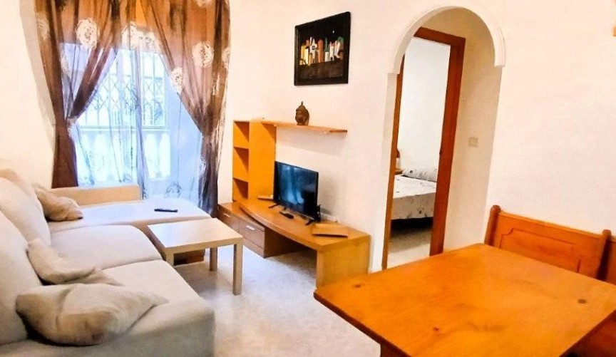 Brukt - Apartment -
Torrevieja - Playa del Cura