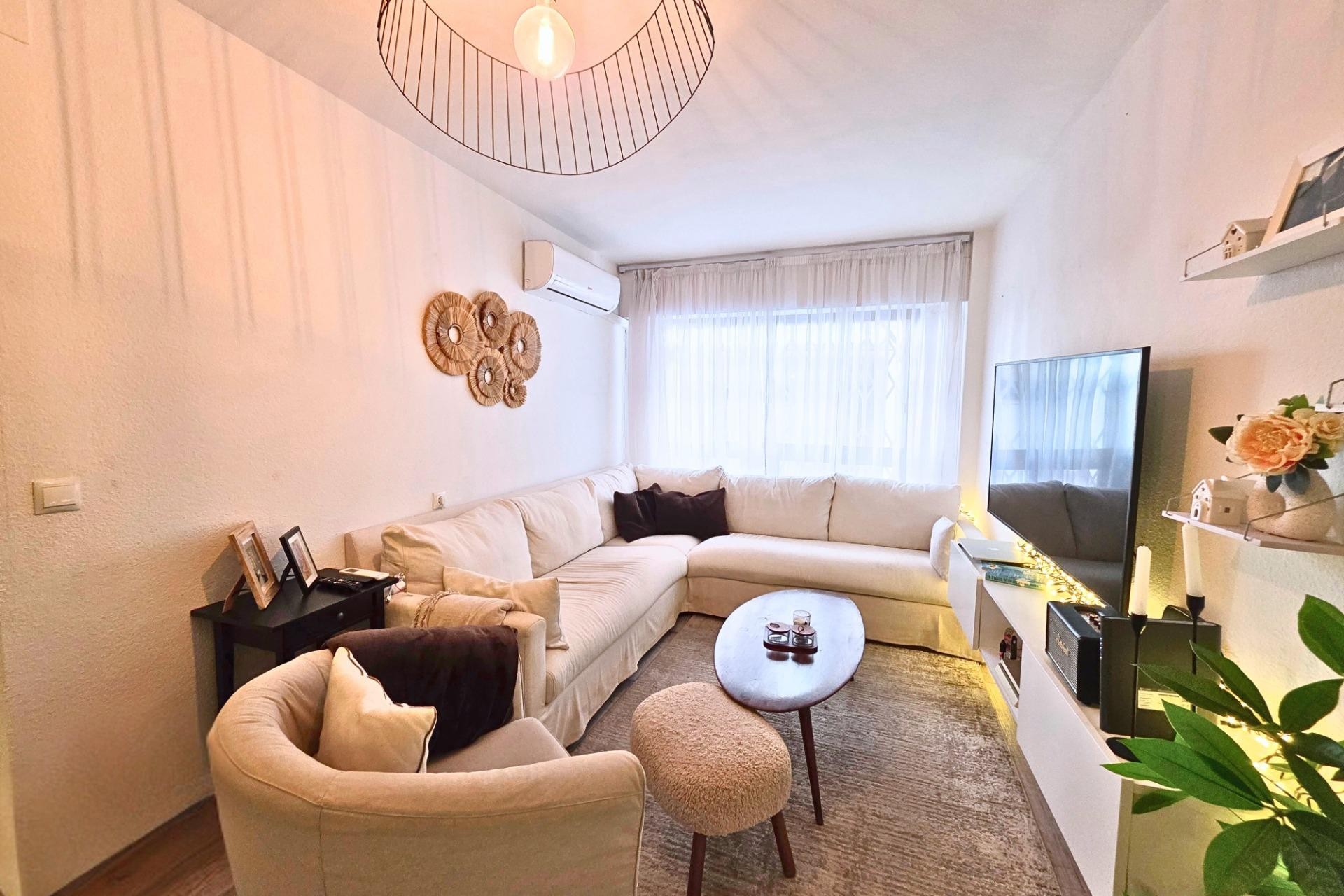 Brukt - Apartment -
Torrevieja - Playa del Cura