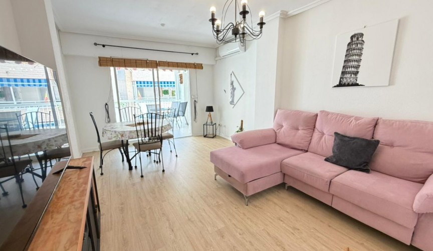 Brukt - Apartment -
Torrevieja - Playa del Cura