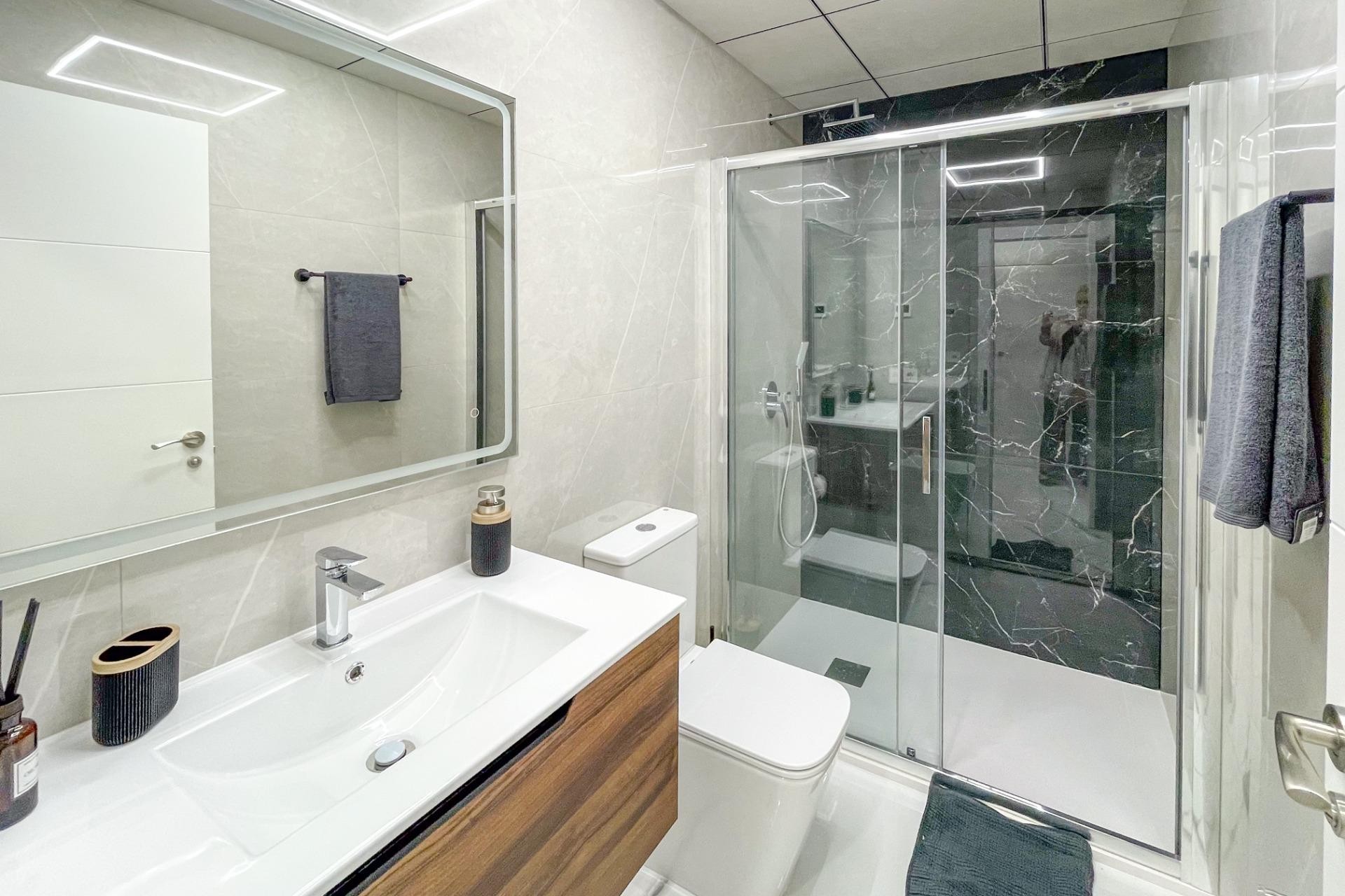 Brukt - Apartment -
Torrevieja - Playa del Cura