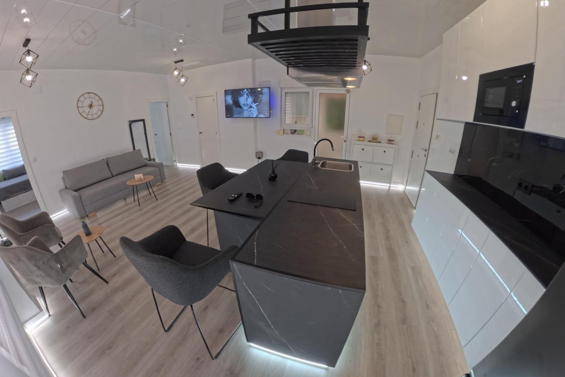 Brukt - Apartment -
Torrevieja - Playa del Cura