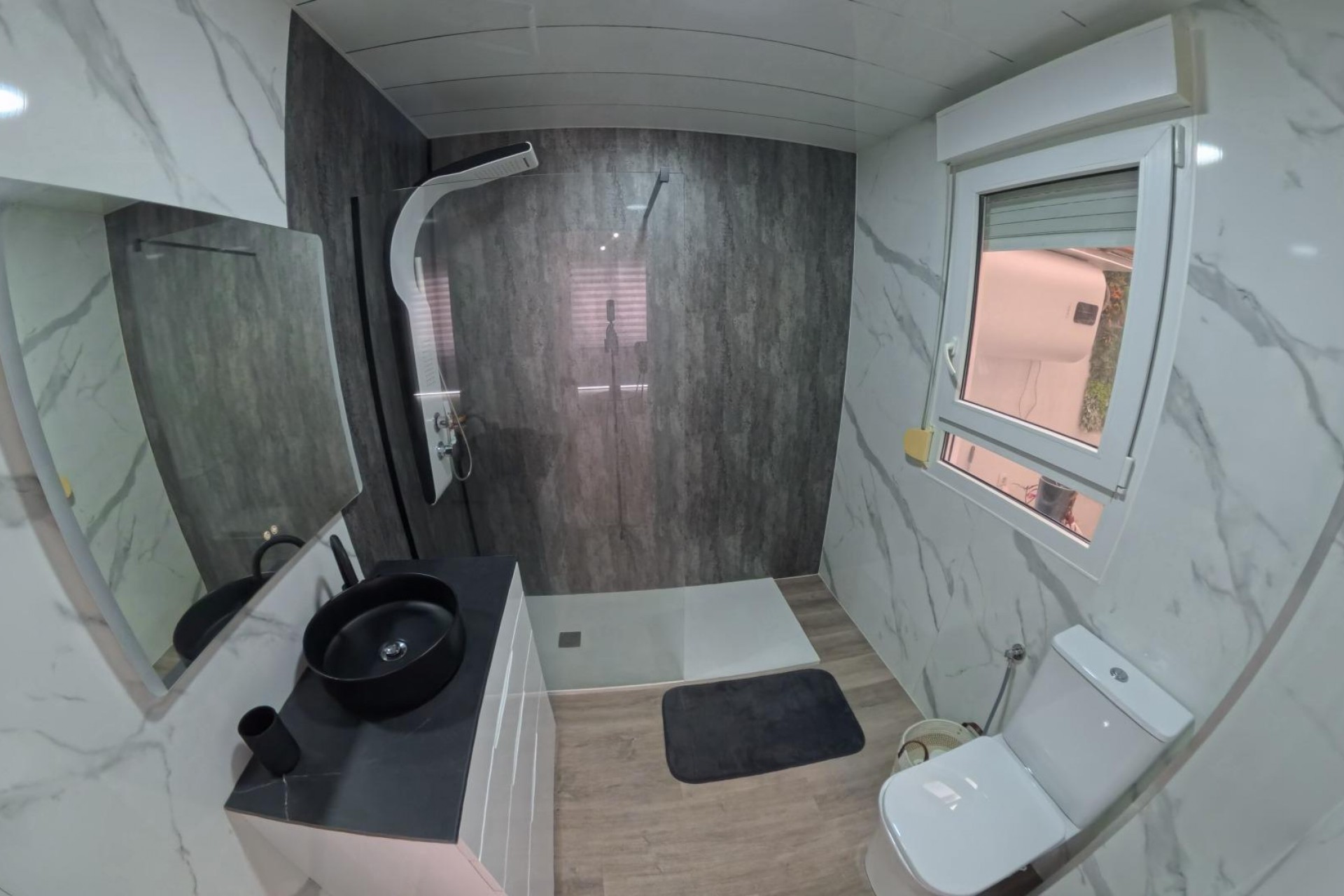 Brukt - Apartment -
Torrevieja - Playa del Cura