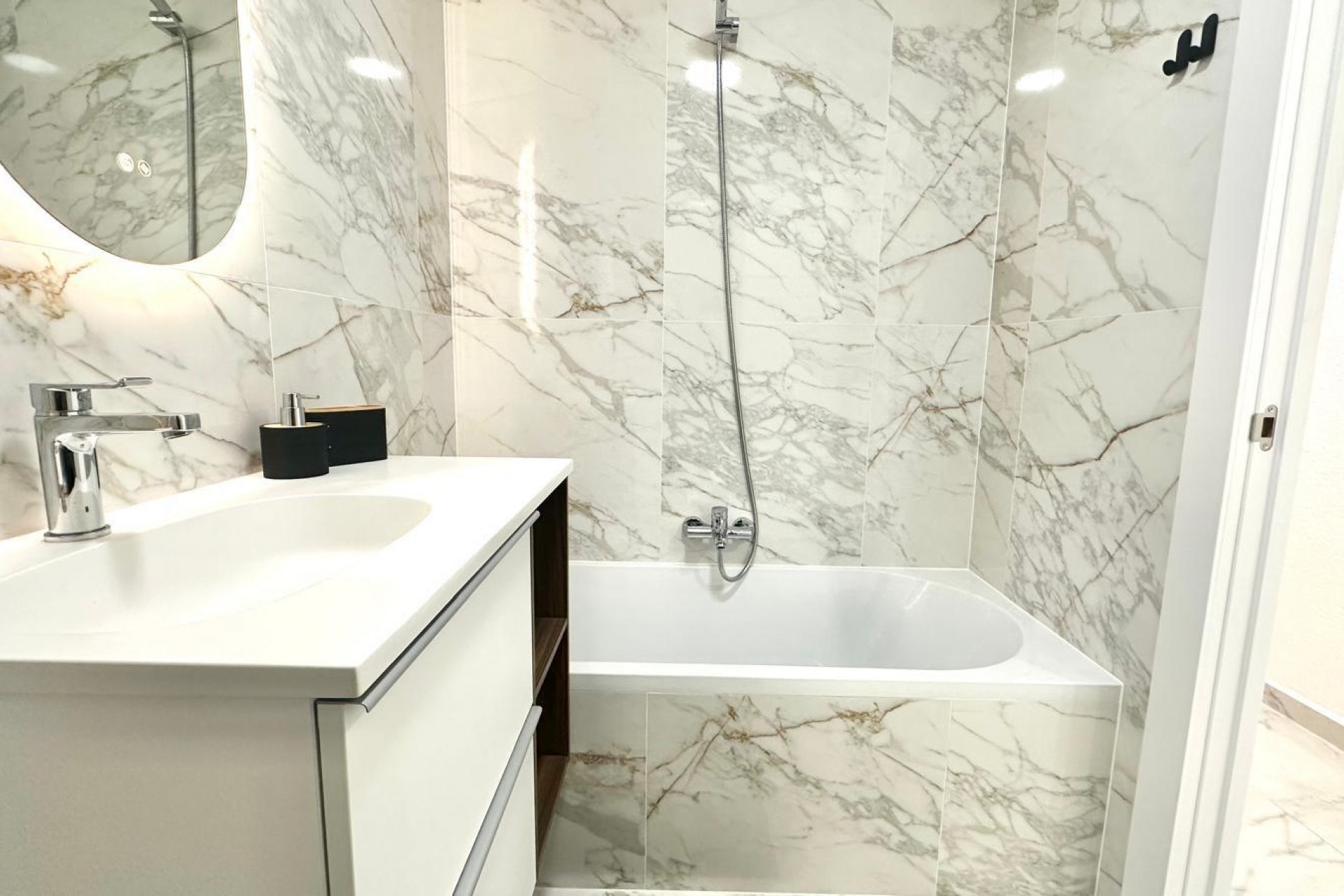 Brukt - Apartment -
Torrevieja - Playa del Cura