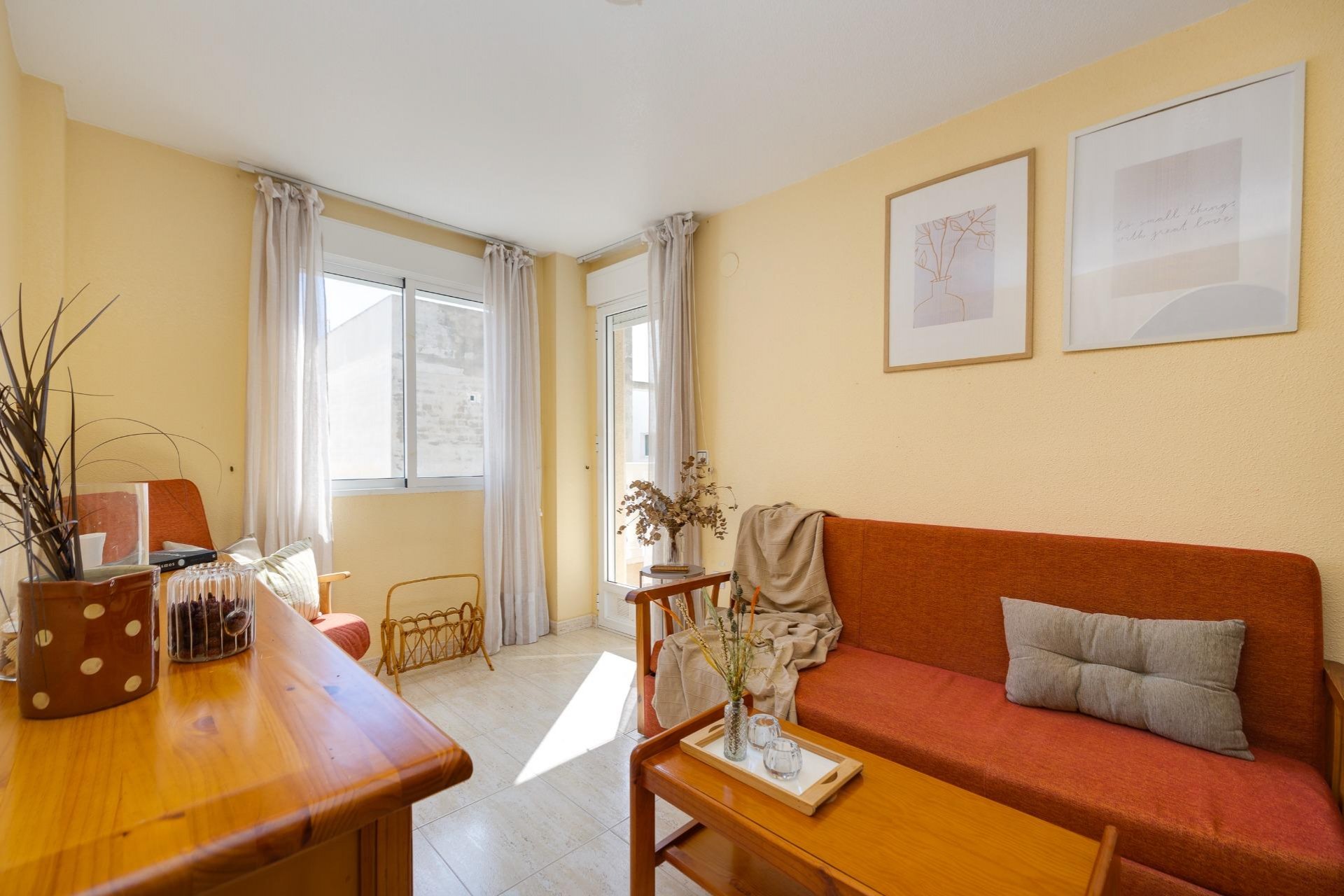 Brukt - Apartment -
Torrevieja - Playa del Cura