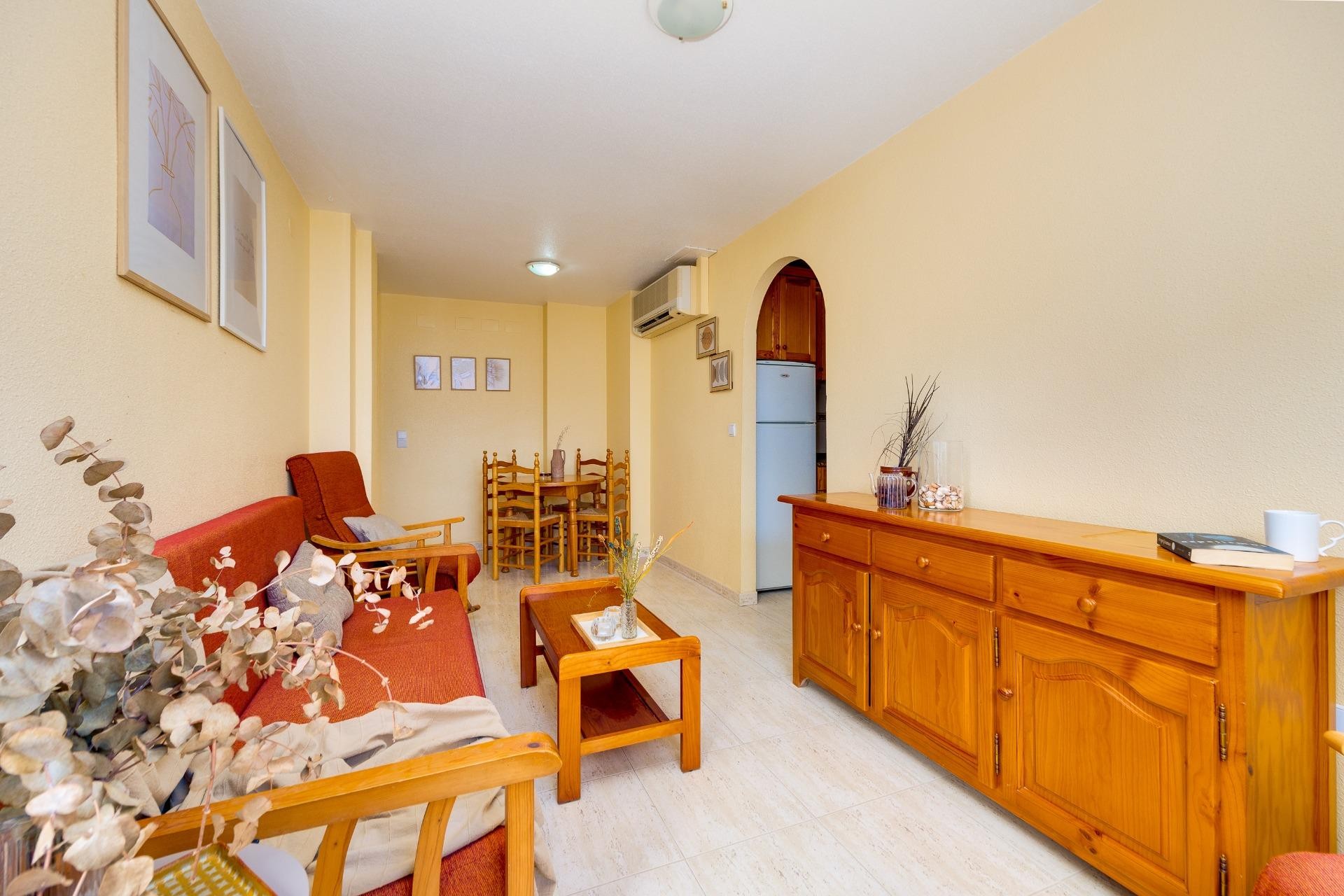 Brukt - Apartment -
Torrevieja - Playa del Cura