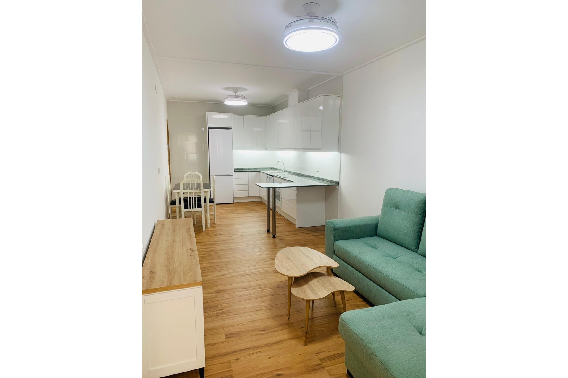 Brukt - Apartment -
Torrevieja - Playa del Cura