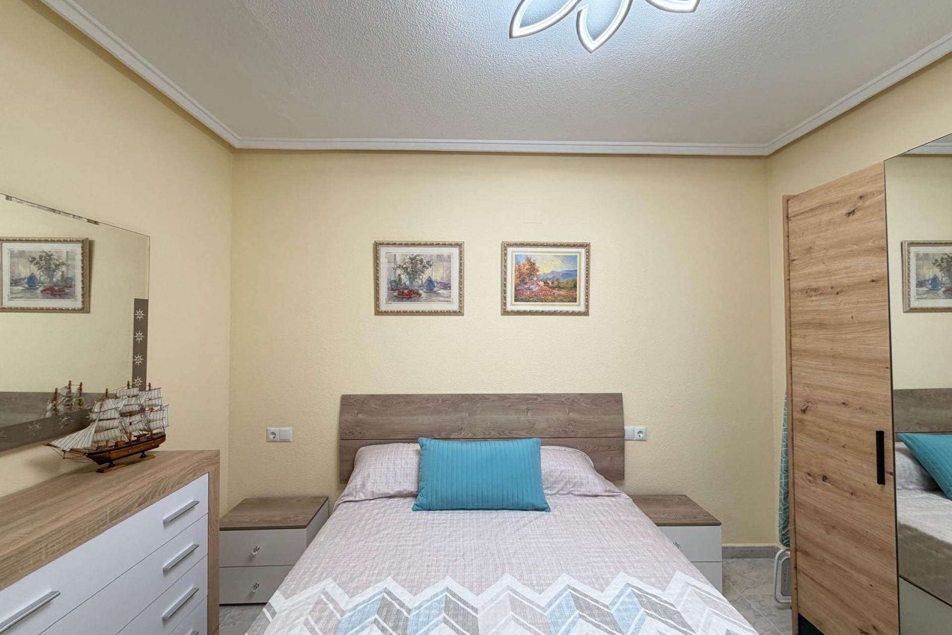 Brukt - Apartment -
Torrevieja - Playa del Cura