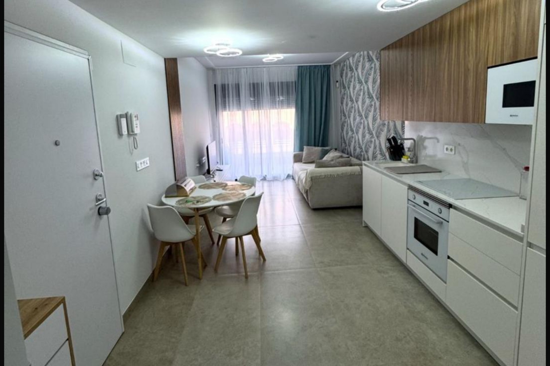 Brukt - Apartment -
Torrevieja - Playa del Cura