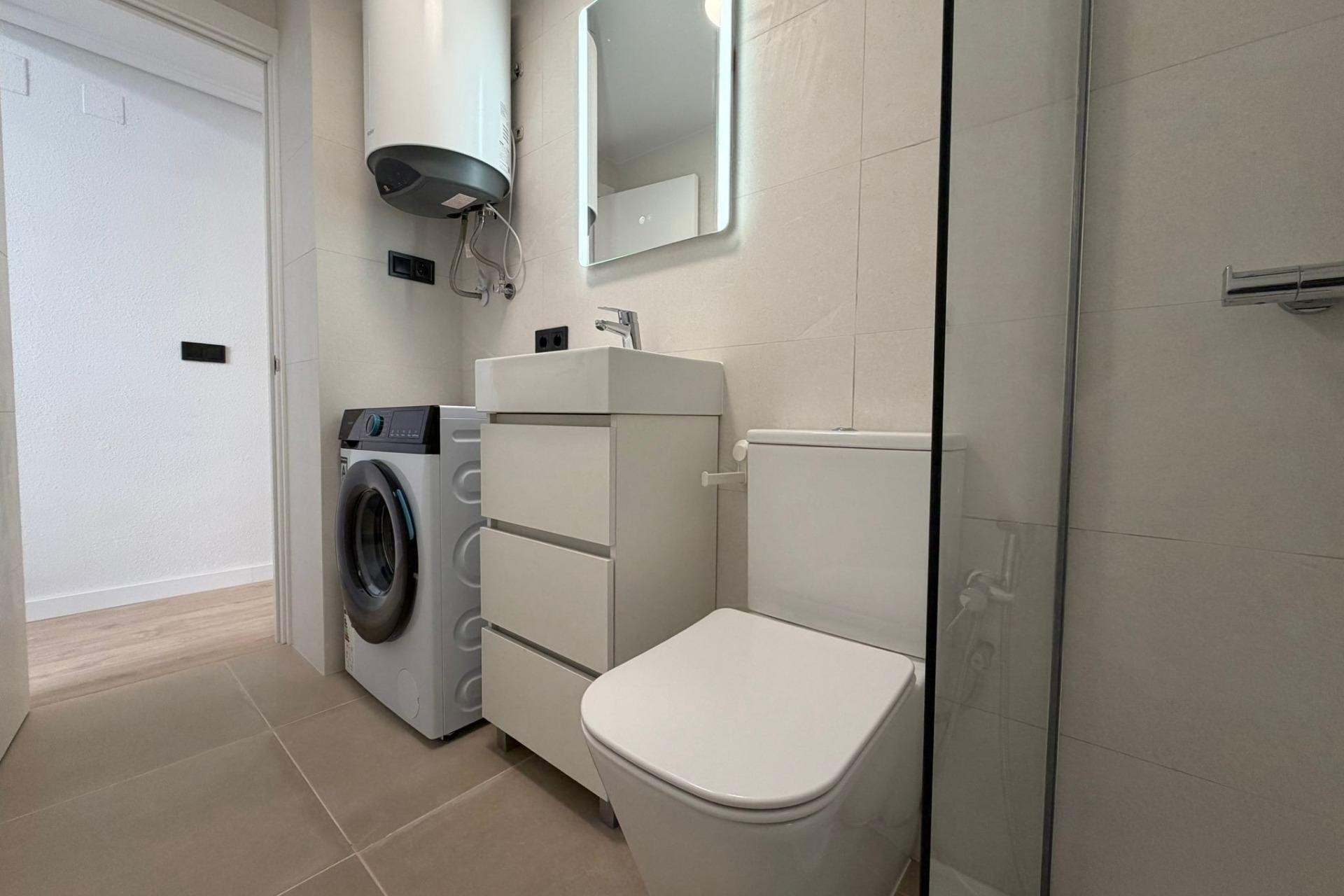 Brukt - Apartment -
Torrevieja - Playa del Cura