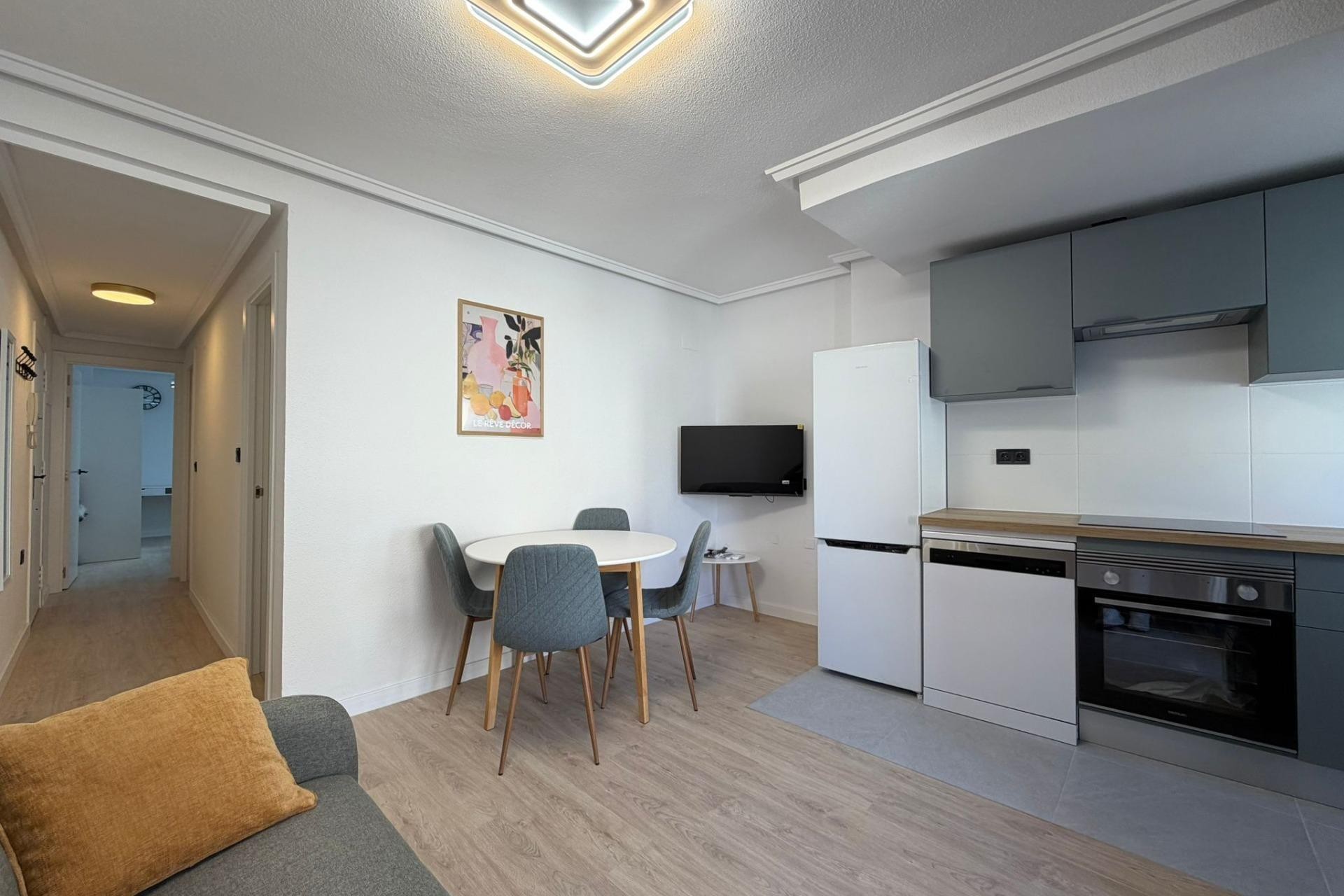 Brukt - Apartment -
Torrevieja - Playa del Cura