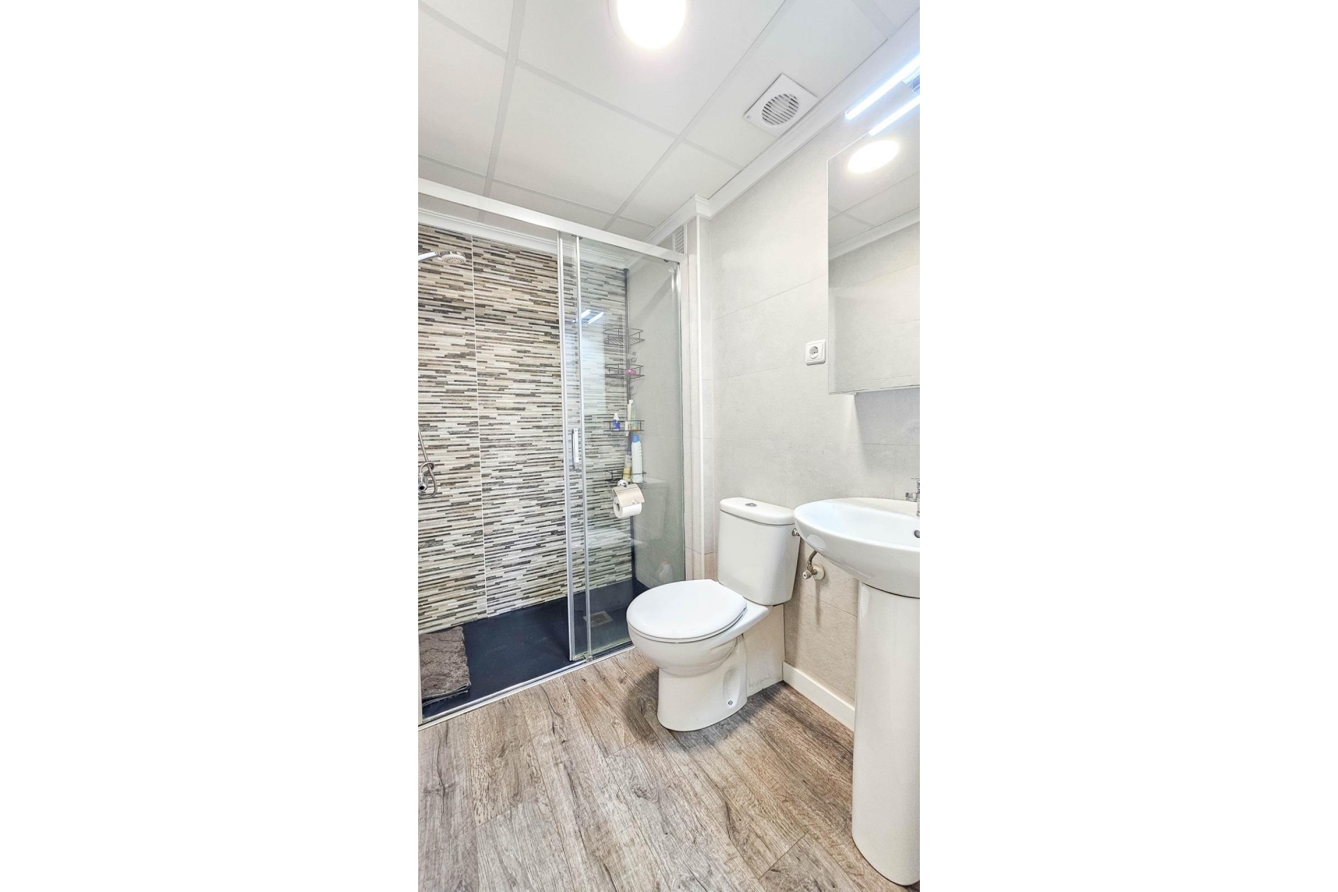 Brukt - Apartment -
Torrevieja - Playa del Cura