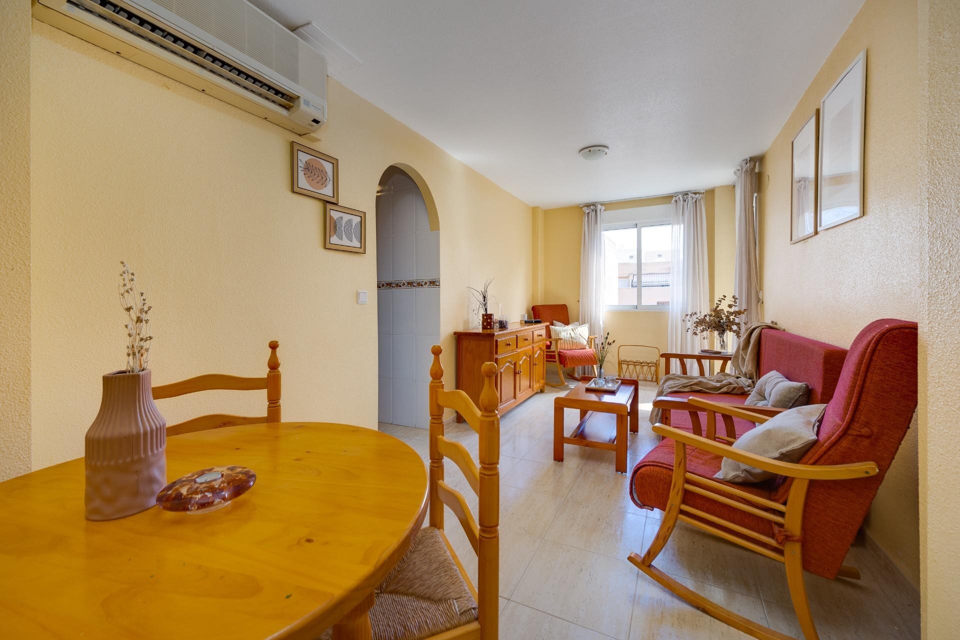 Brukt - Apartment -
Torrevieja - Playa del Cura
