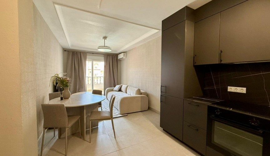 Brukt - Apartment -
Torrevieja - Playa del Cura