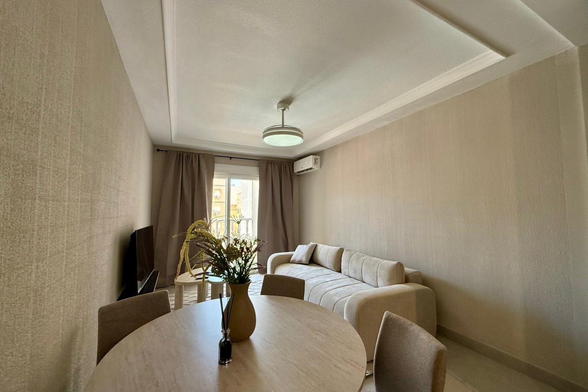 Brukt - Apartment -
Torrevieja - Playa del Cura