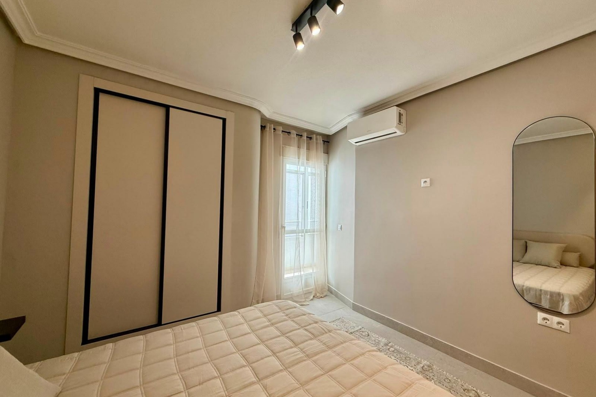 Brukt - Apartment -
Torrevieja - Playa del Cura