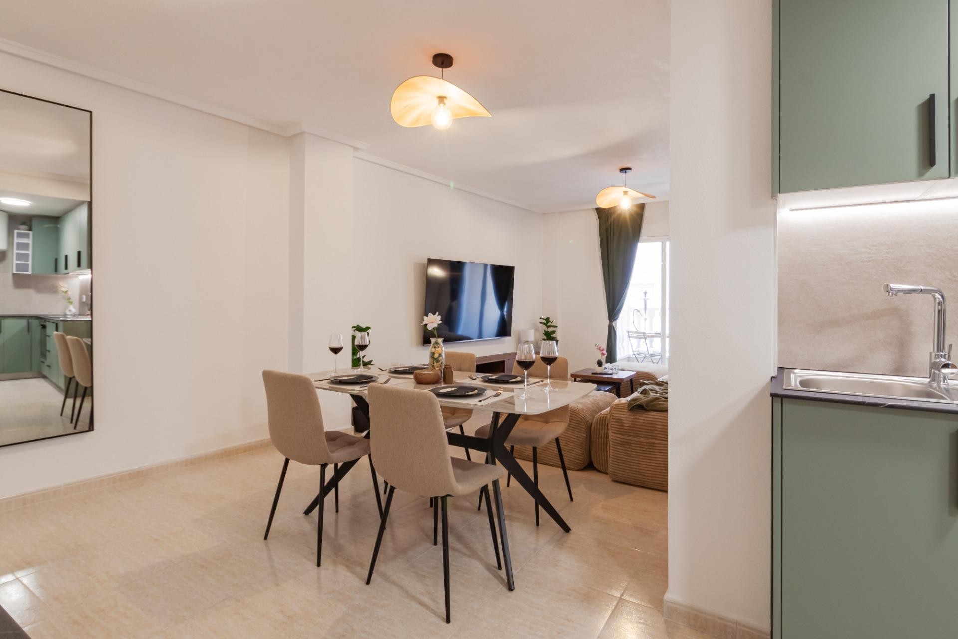 Brukt - Apartment -
Torrevieja - Playa del Cura