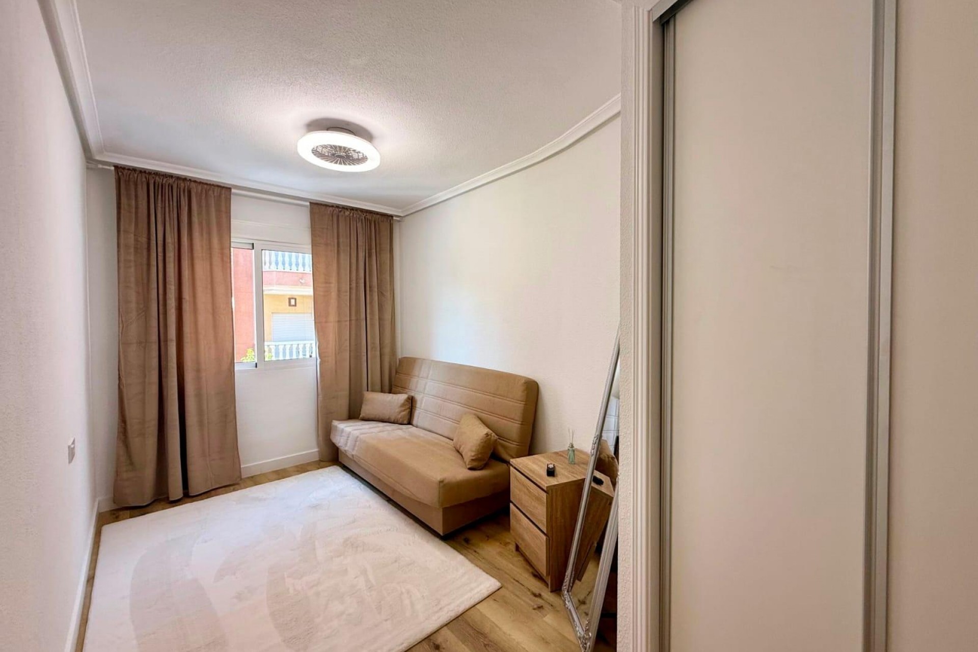Brukt - Apartment -
Torrevieja - Playa del Cura
