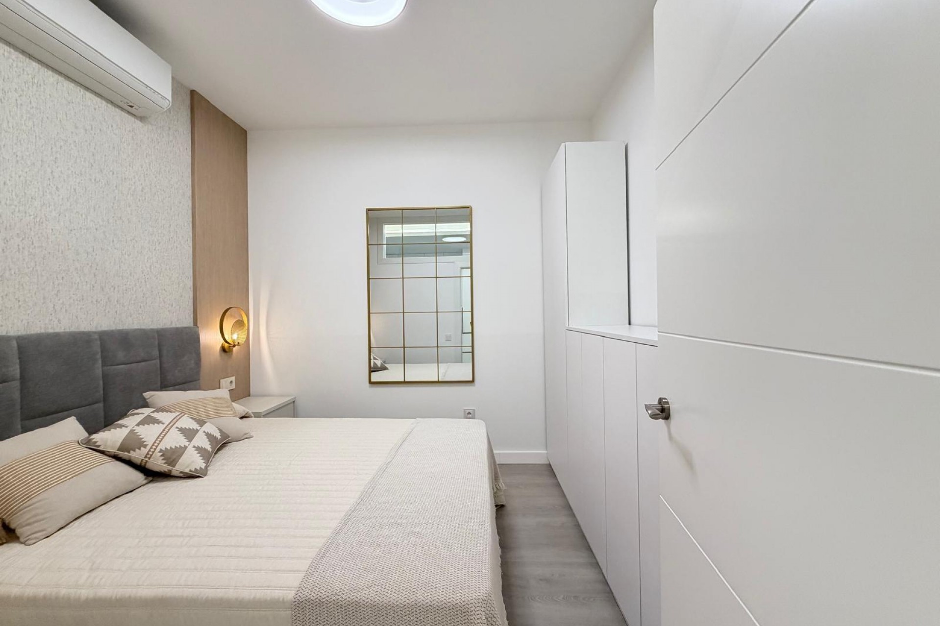 Brukt - Apartment -
Torrevieja - Playa del Cura