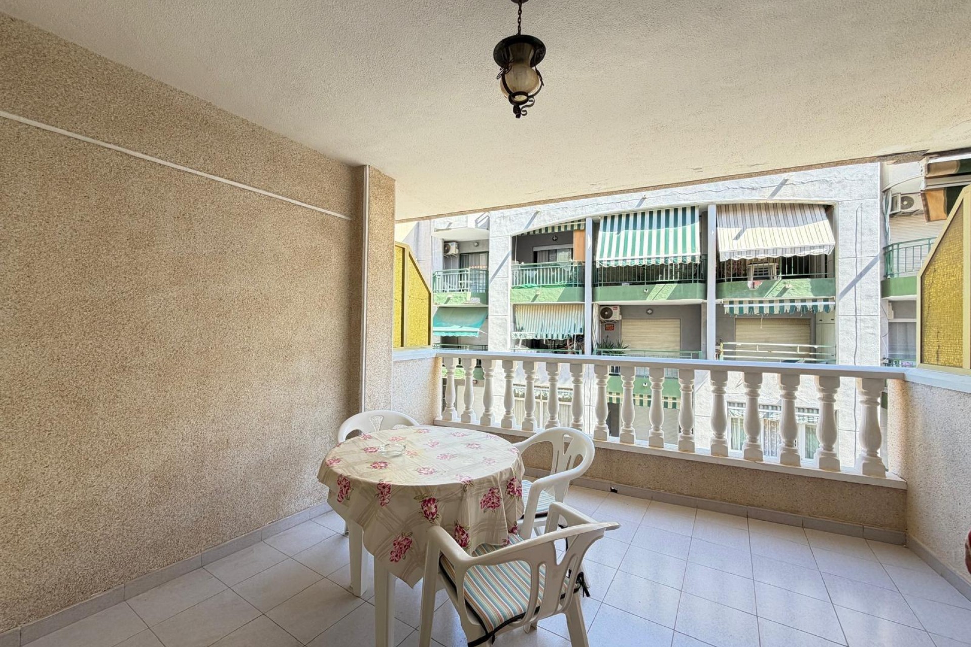 Brukt - Apartment -
Torrevieja - Playa del Cura