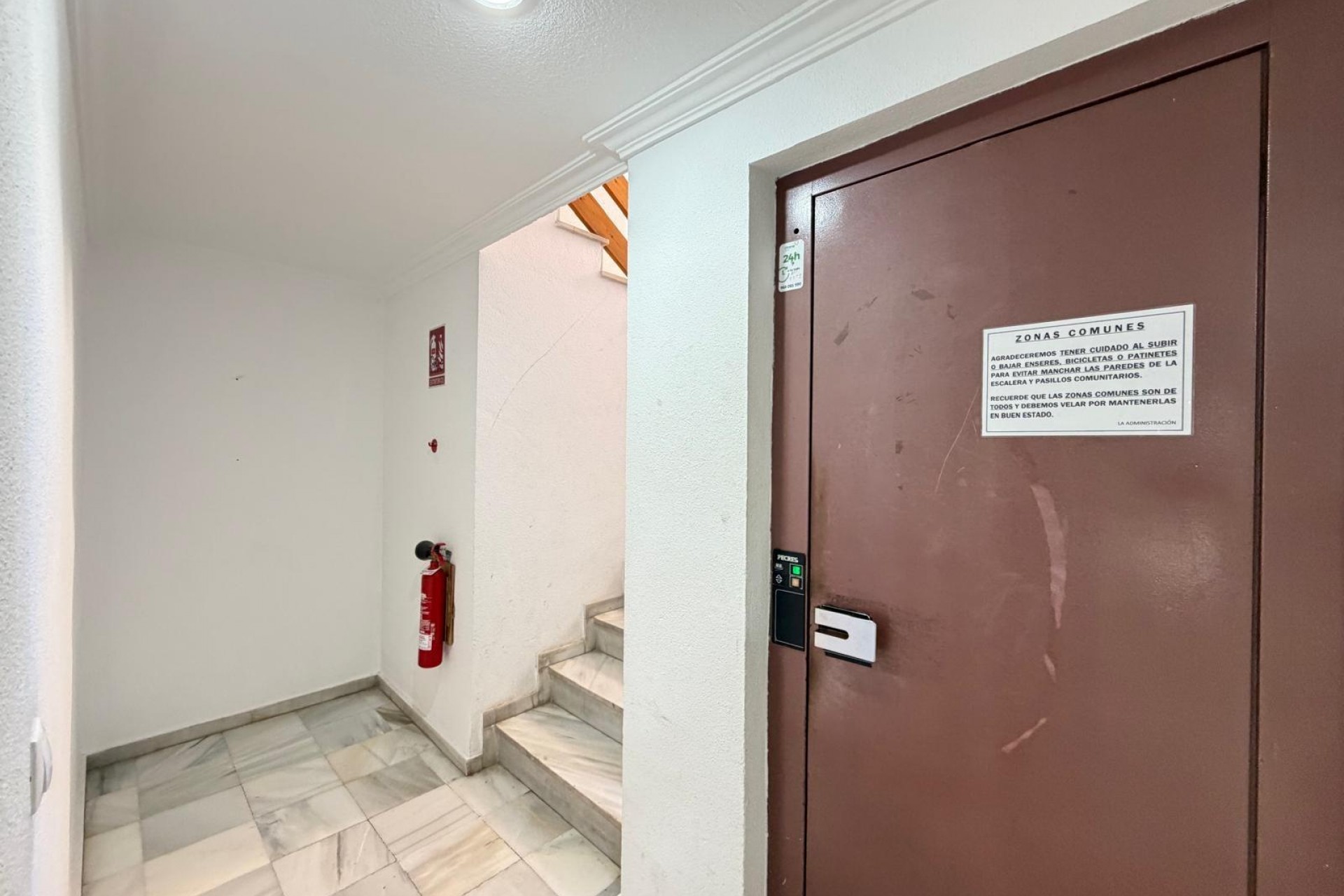 Brukt - Apartment -
Torrevieja - Playa del Cura