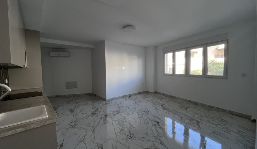 Brukt - Apartment -
Torrevieja - PLAYA LOS LOCOS