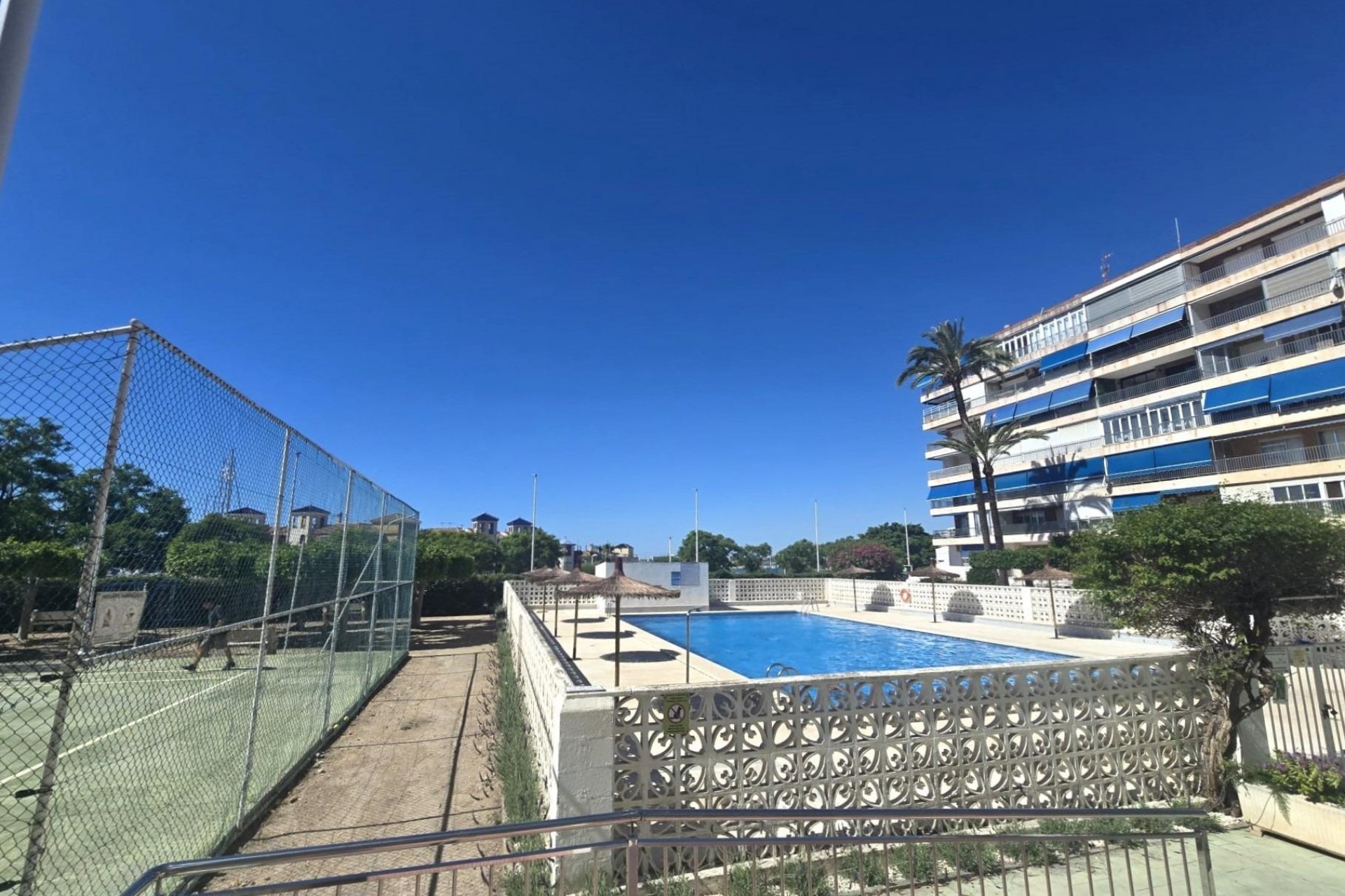 Brukt - Apartment -
Torrevieja - Puerto Deportivo Marina Salinas