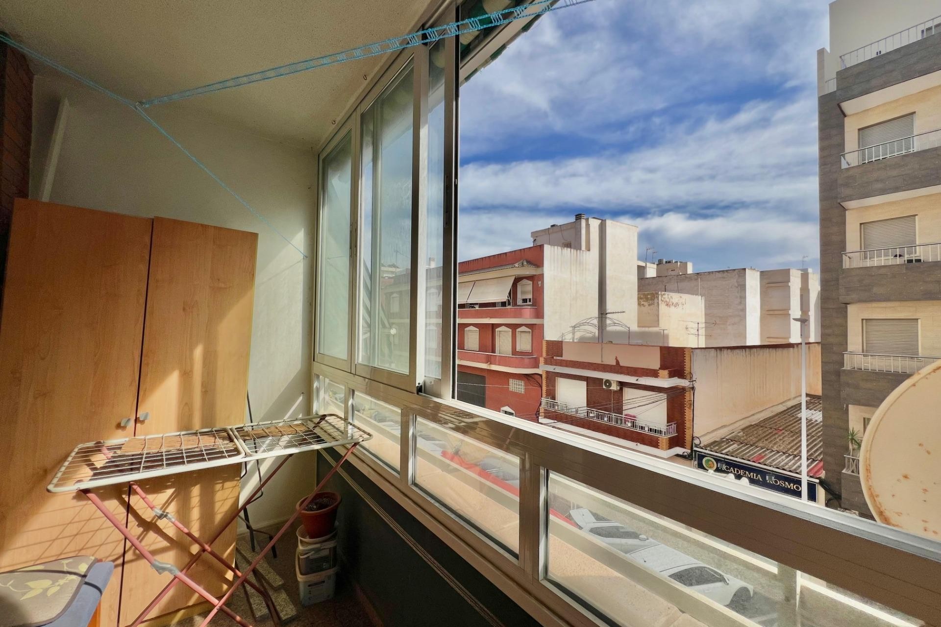 Brukt - Apartment -
Torrevieja - Puerto Deportivo