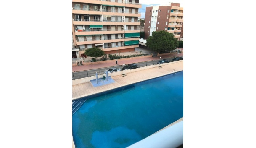 Brukt - Apartment -
Torrevieja - Punta Prima