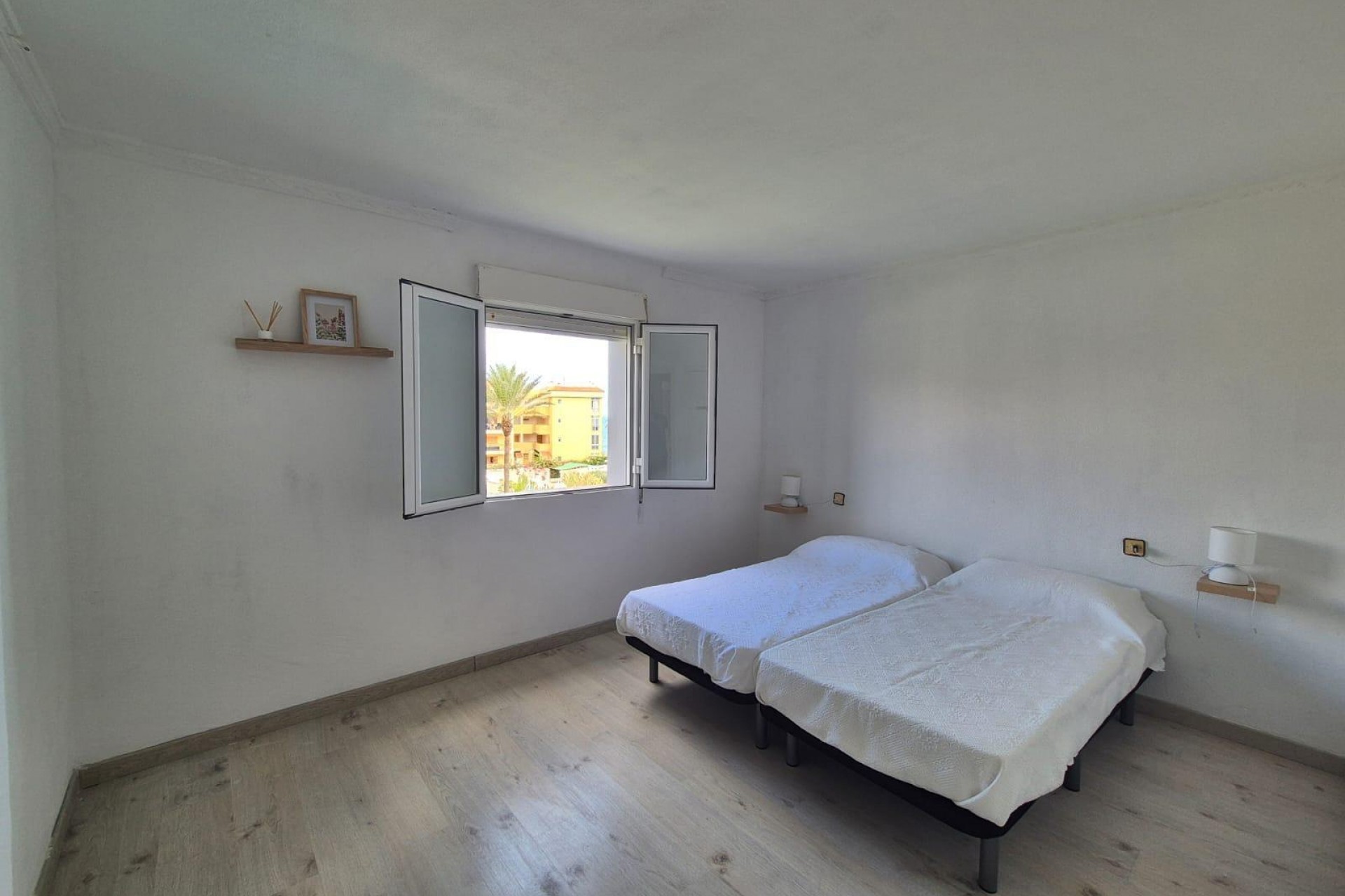 Brukt - Apartment -
Torrevieja - Punta Prima