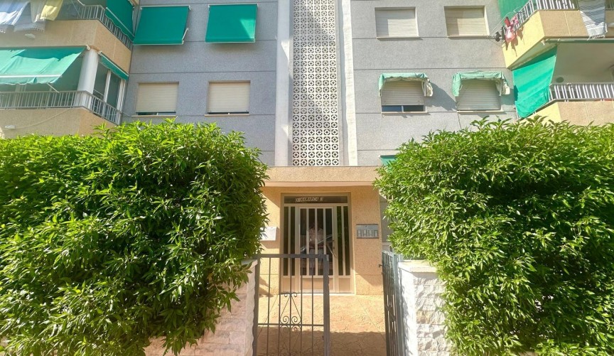 Brukt - Apartment -
Torrevieja - Punta Prima